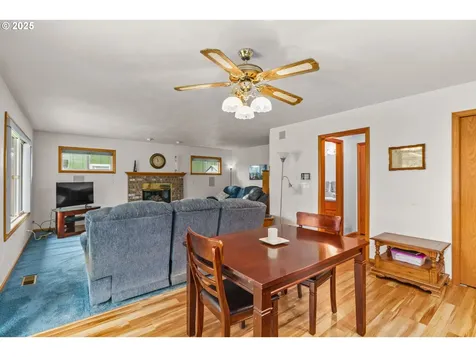 2989 Wolf Meadows Lane Eugene OR 97408