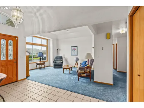 2989 Wolf Meadows Lane Eugene OR 97408