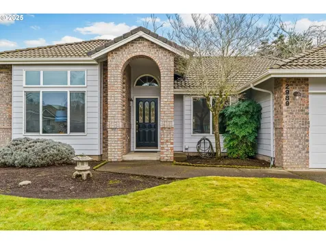 2989 Wolf Meadows Lane Eugene OR 97408