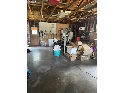 10930 SW 61st Avenue Portland OR 97219