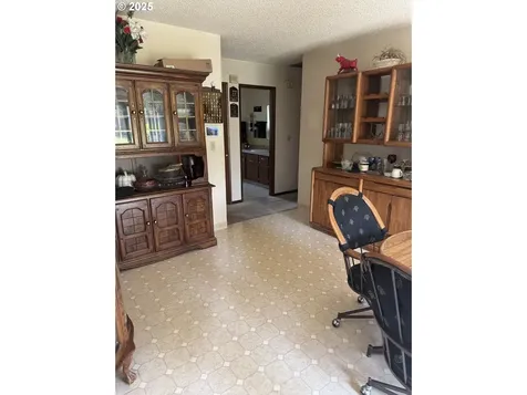 10930 SW 61st Avenue Portland OR 97219