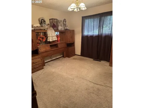 10930 SW 61st Avenue Portland OR 97219