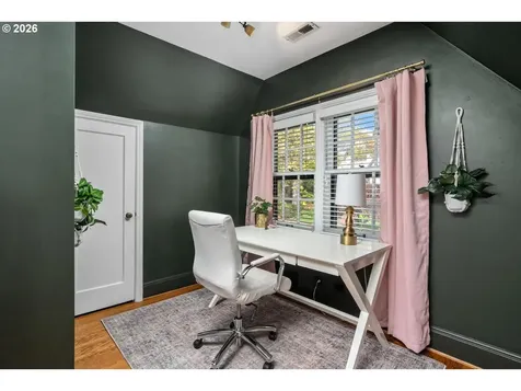 2744 NE Alameda Street Portland OR 97212