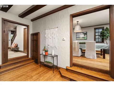 2744 NE Alameda Street Portland OR 97212