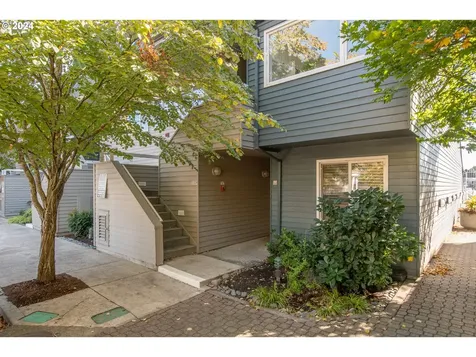 178 N Hayden Bay Drive Portland OR 97217