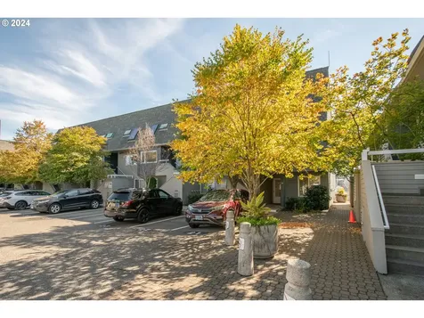 178 N Hayden Bay Drive Portland OR 97217