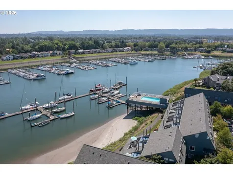 178 N Hayden Bay Drive Portland OR 97217
