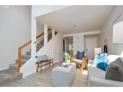 178 N Hayden Bay Drive Portland OR 97217