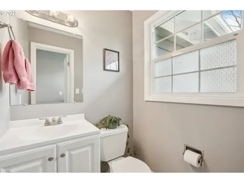 3585 Crestview Drive S Salem OR 97302