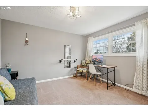 3585 Crestview Drive S Salem OR 97302