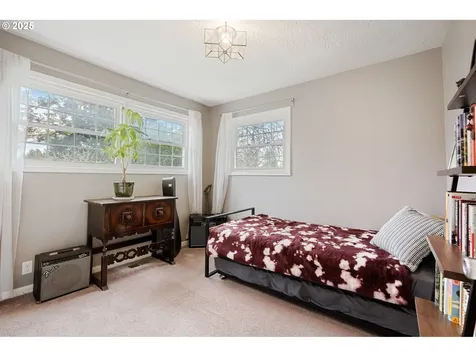 3585 Crestview Drive S Salem OR 97302