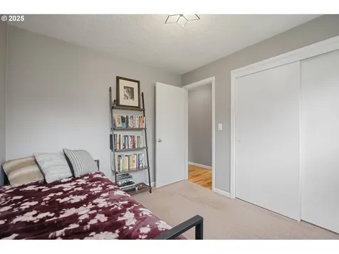 3585 Crestview Drive S Salem OR 97302
