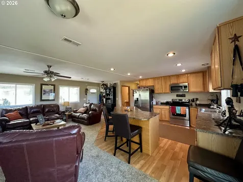 2069 Glenwood Highway Goldendale WA 98620