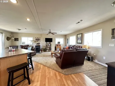 2069 Glenwood Highway Goldendale WA 98620