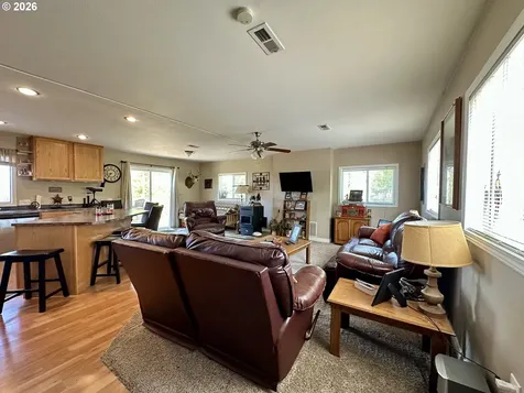 2069 Glenwood Highway Goldendale WA 98620