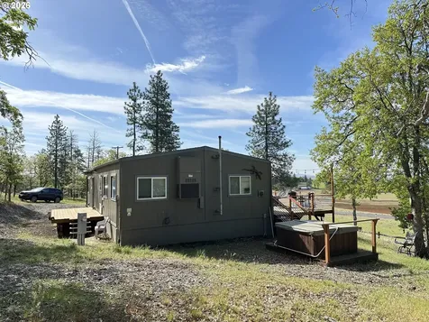 2069 Glenwood Highway Goldendale WA 98620