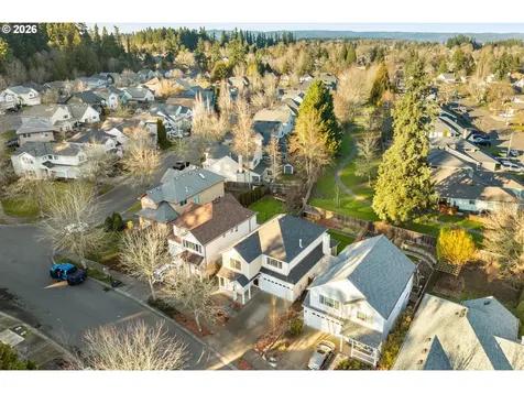 1328 NE Parkside Drive Hillsboro OR 97124