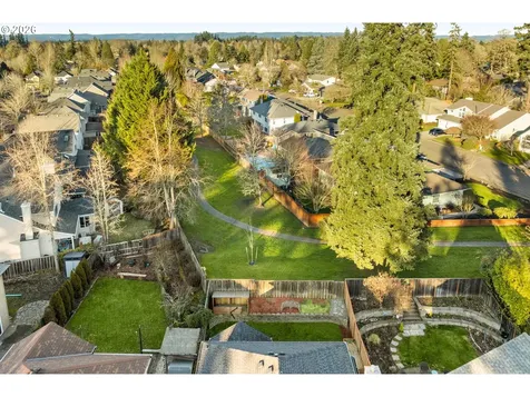 1328 NE Parkside Drive Hillsboro OR 97124