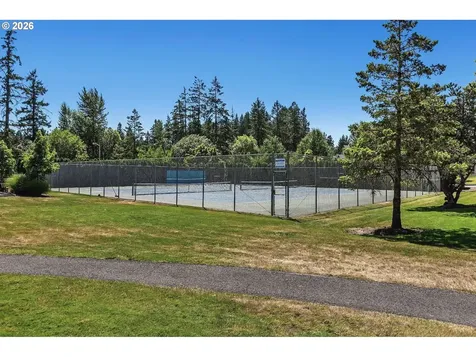 1328 NE Parkside Drive Hillsboro OR 97124