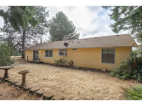 16775 NE Fairview Drive Dundee OR 97115