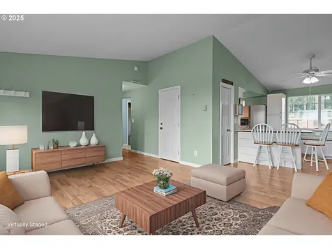 16775 NE Fairview Drive Dundee OR 97115