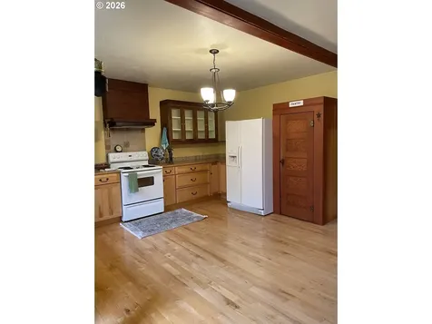 961 Tiara Street Eugene OR 97405