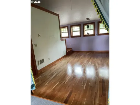 961 Tiara Street Eugene OR 97405