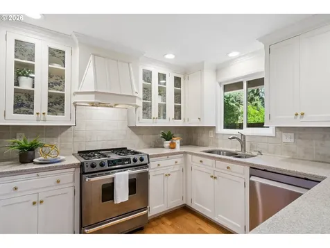 5253 Timbergrove Street Lake Oswego OR 97035