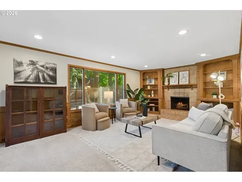 5253 Timbergrove Street Lake Oswego OR 97035