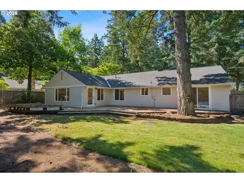 5253 Timbergrove Street Lake Oswego OR 97035
