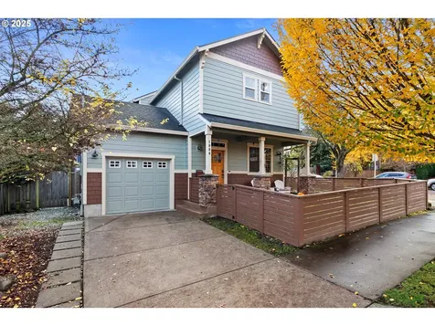 1006 NE Madrona Street Portland OR 97211