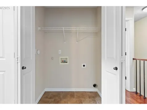 1006 NE Madrona Street Portland OR 97211