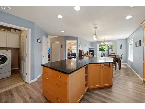 2010 N Nugget Lane Newberg OR 97132