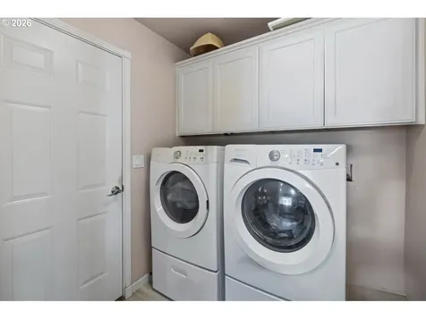 2010 N Nugget Lane Newberg OR 97132