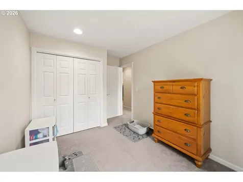 2010 N Nugget Lane Newberg OR 97132