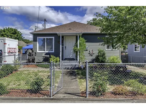 125 SW Harrison Street Sheridan OR 97378