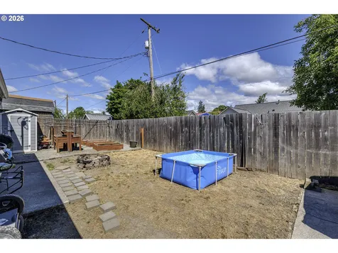 125 SW Harrison Street Sheridan OR 97378