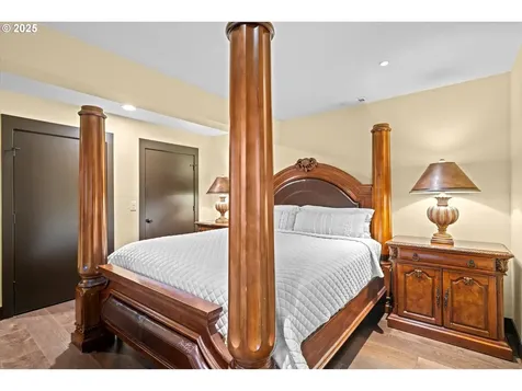 16636 Maple Circle Lake Oswego OR 97034
