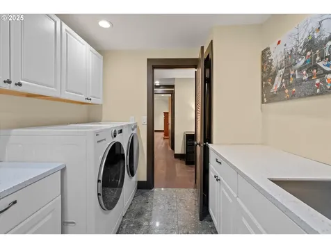 16636 Maple Circle Lake Oswego OR 97034