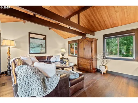 16636 Maple Circle Lake Oswego OR 97034