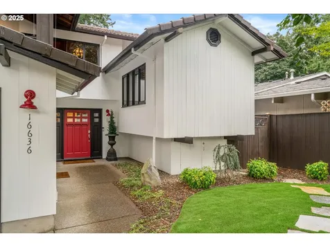 16636 Maple Circle Lake Oswego OR 97034