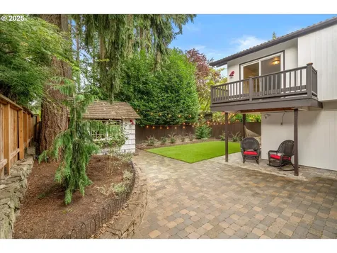 16636 Maple Circle Lake Oswego OR 97034