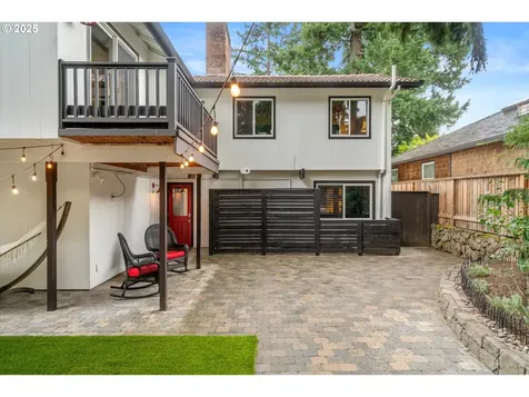 16636 Maple Circle Lake Oswego OR 97034