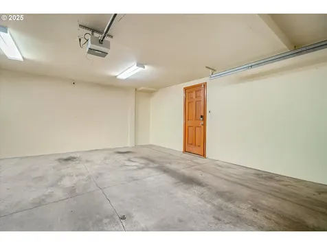 16636 Maple Circle Lake Oswego OR 97034