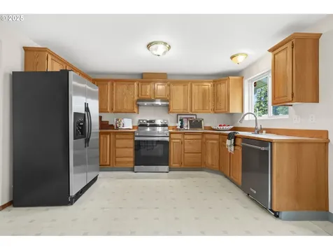6402 NE 43rd Street Vancouver WA 98661