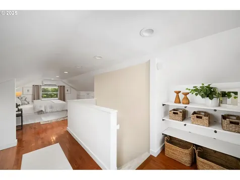 5815 N Boston Avenue Portland OR 97217
