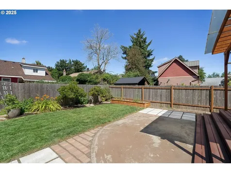 5815 N Boston Avenue Portland OR 97217