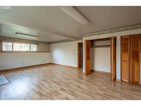 716 Scott Street Reedsport OR 97467