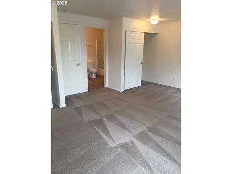 615 S Nevada Street Portland OR 97219