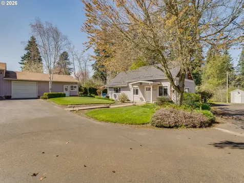 3249 64th Place NE Salem OR 97305